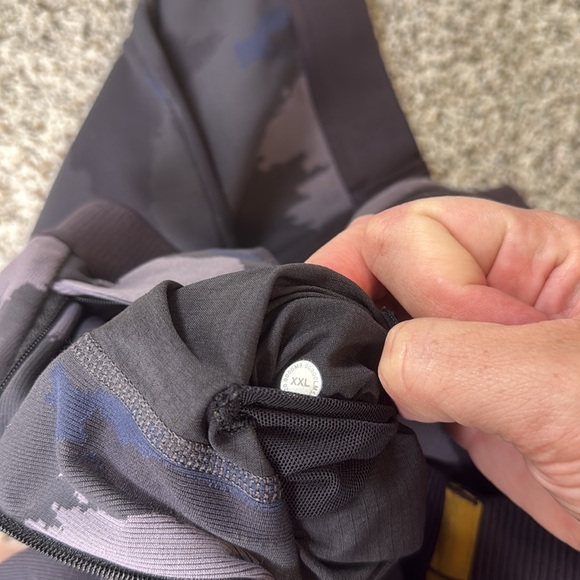 Lululemon X Robert Geller Take the Moment Joggers size XXL - Picture 12 of 17